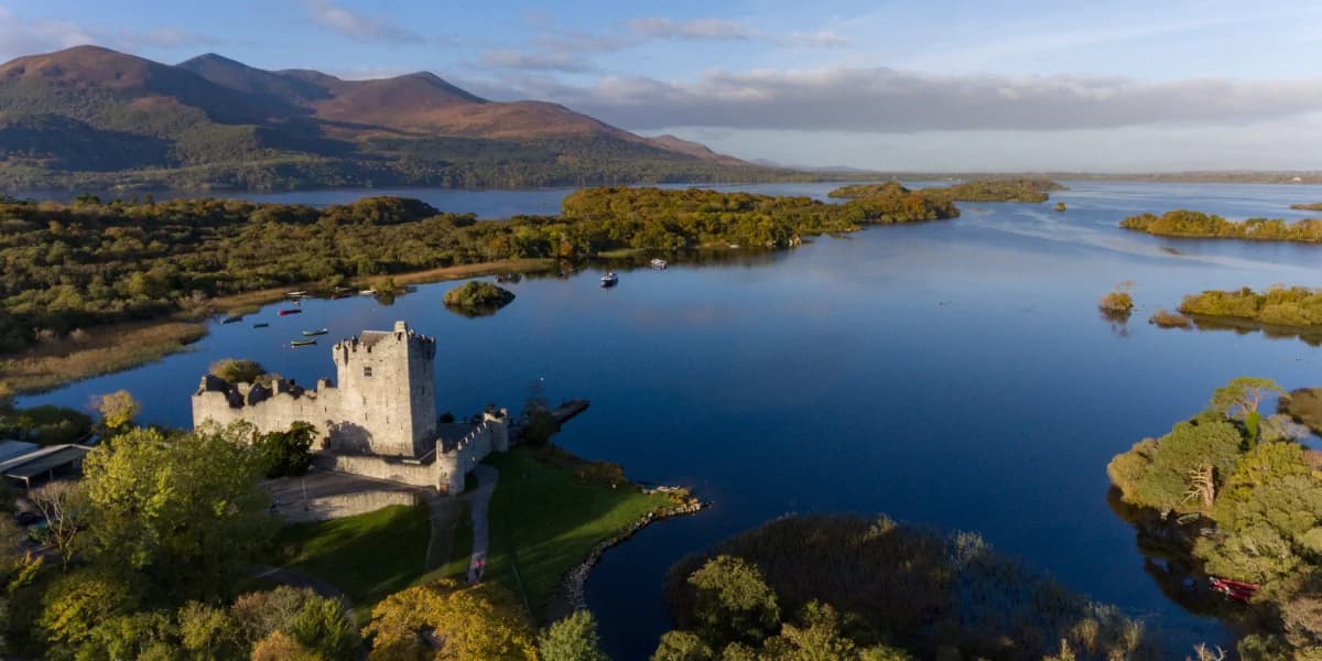 Dublin Airport to Killarney private chauffeur route transfer in Ireland
